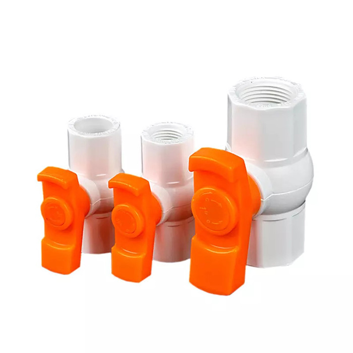 De witte van de Kogelklep Plastic 1/2“ -“ Haven 4 van PN10 UPVC Achthoekige Grootte